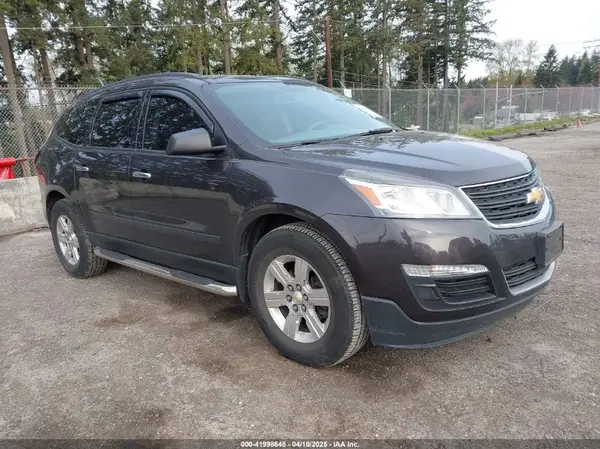 1GNKVFKD7HJ200058 2017 CHEVROLET TRAVERSE - Image 1