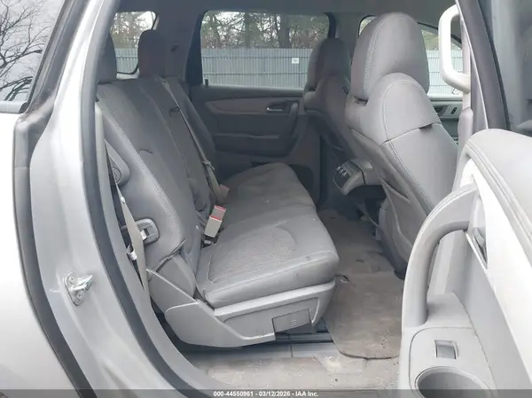 1GNKVFKD7HJ346623 2017 CHEVROLET TRAVERSE - Image 8