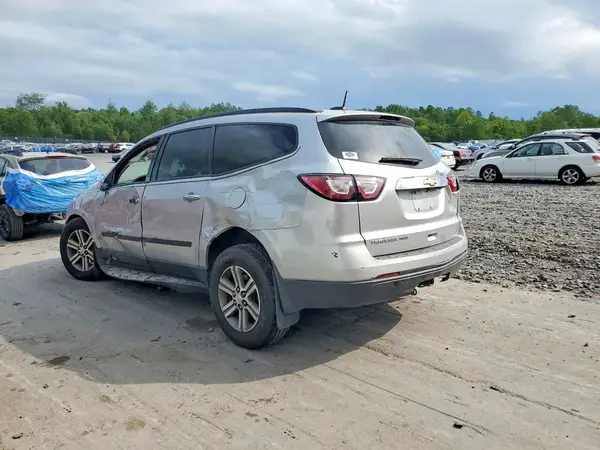 1GNKVFKD7HJ351210 2017 CHEVROLET TRAVERSE - Image 2