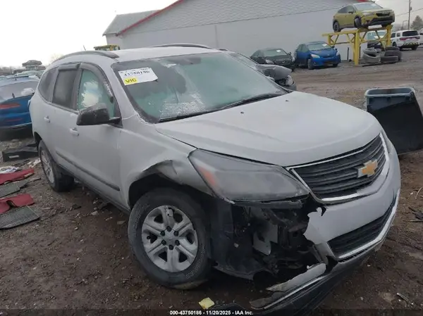 1GNKVFKD8GJ340473 2016 CHEVROLET TRAVERSE - Image 1