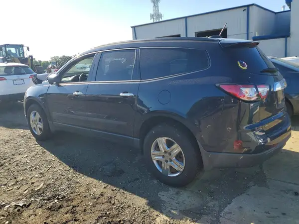1GNKVFKD9GJ131047 2016 CHEVROLET TRAVERSE - Image 2