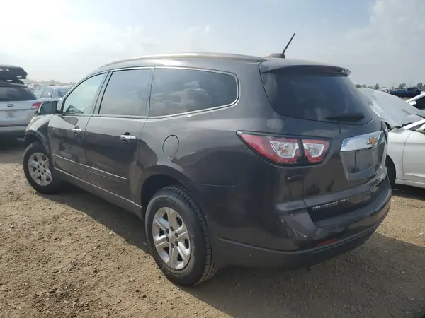 1GNKVFKD9HJ288174 2017 CHEVROLET TRAVERSE - Image 2