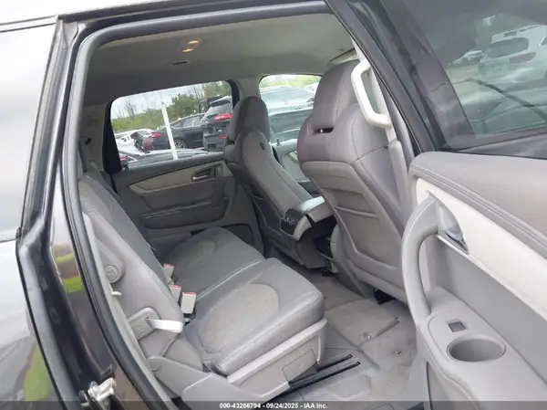 1GNKVFKDXGJ240052 2016 CHEVROLET TRAVERSE - Image 8
