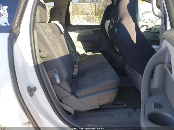 1GNKVFKDXHJ103663 2017 CHEVROLET TRAVERSE - Image 8