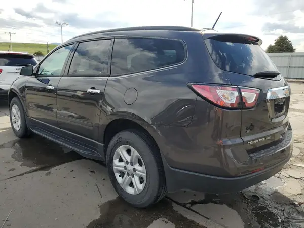 1GNKVFKDXHJ249416 2017 CHEVROLET TRAVERSE - Image 2