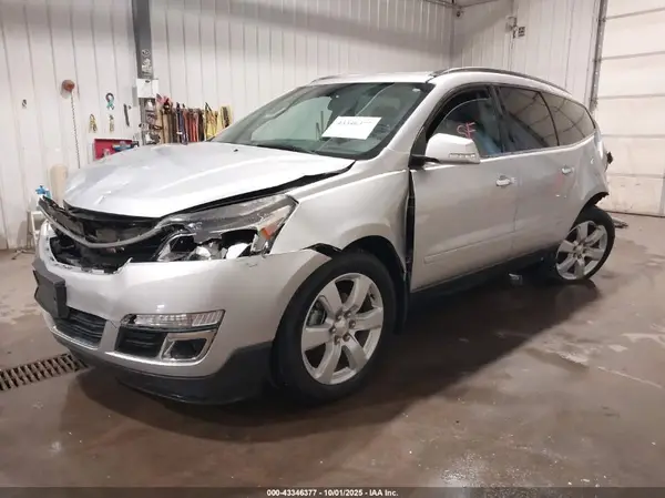 1GNKVGKD0GJ120153 2016 CHEVROLET TRAVERSE - Image 2