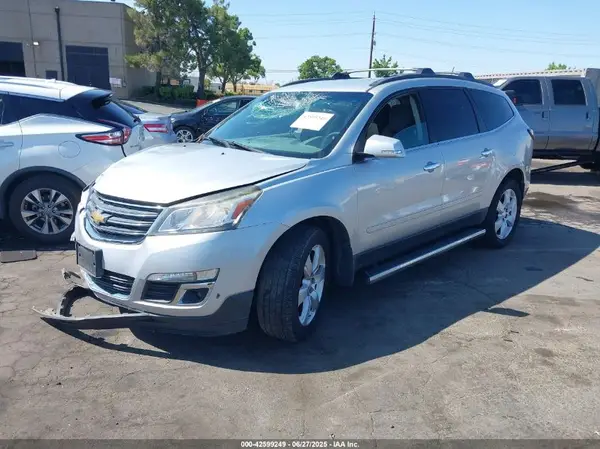 1GNKVGKD0GJ215991 2016 CHEVROLET TRAVERSE - Image 2