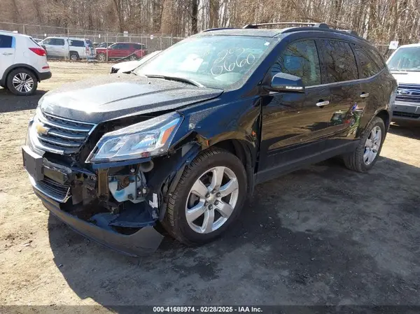 1GNKVGKD0GJ273082 2016 CHEVROLET TRAVERSE - Image 2
