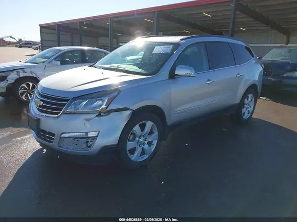 1GNKVGKD0GJ305884 2016 CHEVROLET TRAVERSE - Image 2