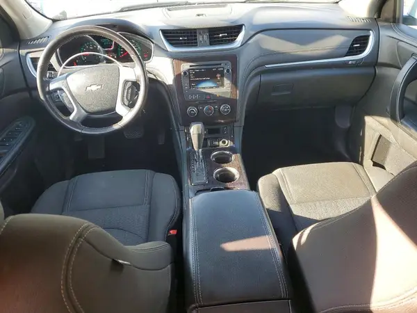 1GNKVGKD0HJ109073 2017 CHEVROLET TRAVERSE - Image 8