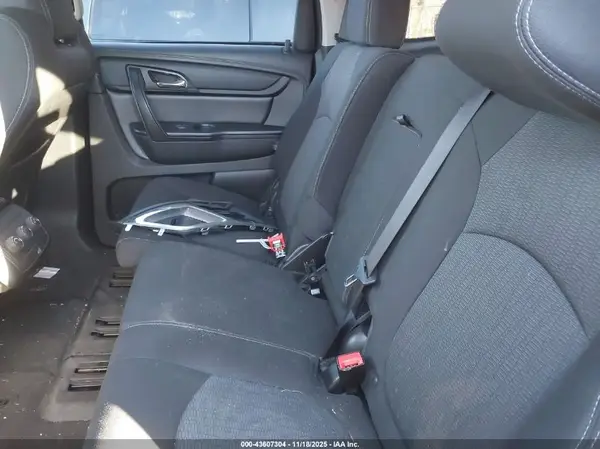 1GNKVGKD0HJ120395 2017 CHEVROLET TRAVERSE - Image 8
