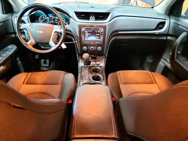 1GNKVGKD0HJ134345 2017 CHEVROLET TRAVERSE - Image 8