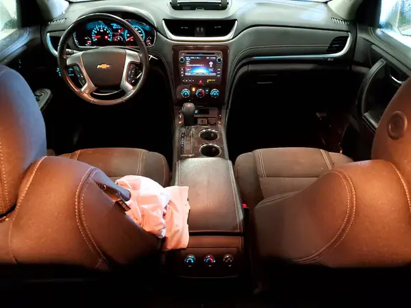 1GNKVGKD0HJ157169 2017 CHEVROLET TRAVERSE - Image 8