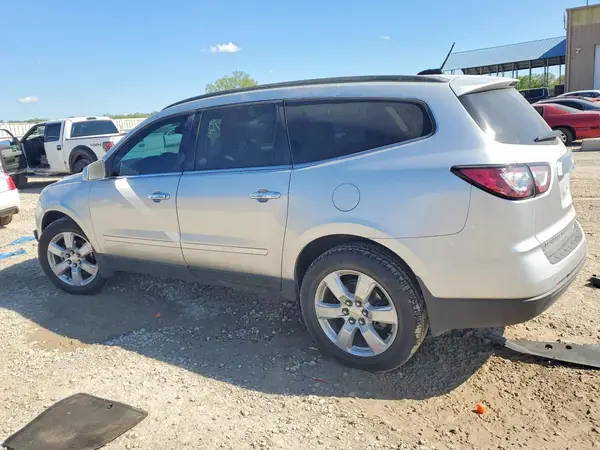 1GNKVGKD0HJ168303 2017 CHEVROLET TRAVERSE - Image 2