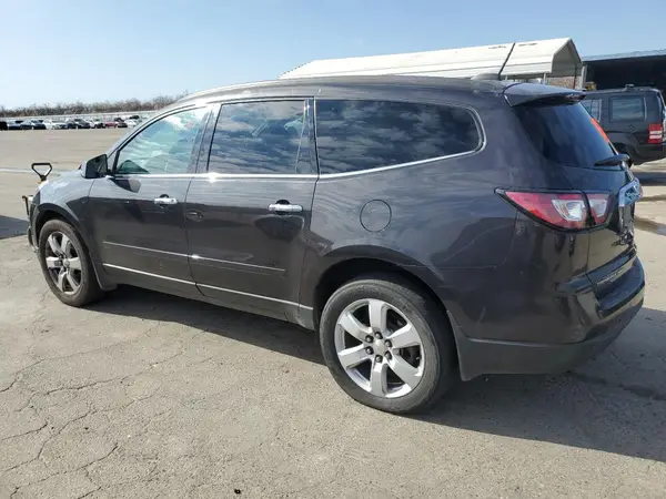 1GNKVGKD0HJ184534 2017 CHEVROLET TRAVERSE - Image 2
