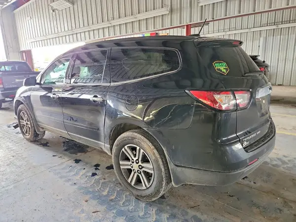 1GNKVGKD0HJ189622 2017 CHEVROLET TRAVERSE - Image 2