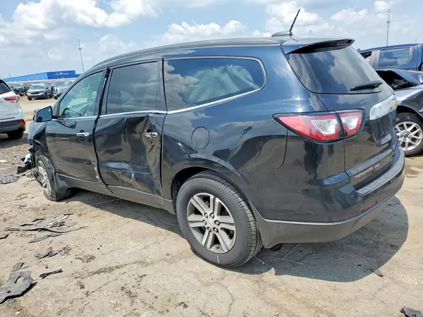 1GNKVGKD0HJ306955 2017 CHEVROLET TRAVERSE - Image 2