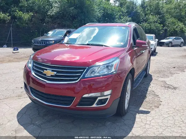 1GNKVGKD0HJ319950 2017 CHEVROLET TRAVERSE - Image 2