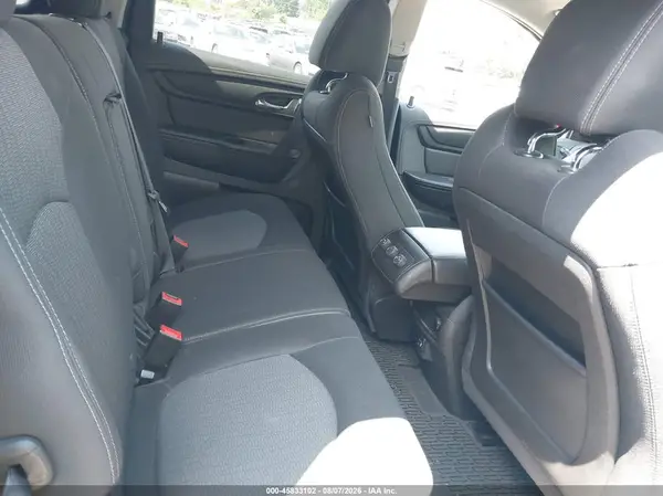 1GNKVGKD0HJ319950 2017 CHEVROLET TRAVERSE - Image 8