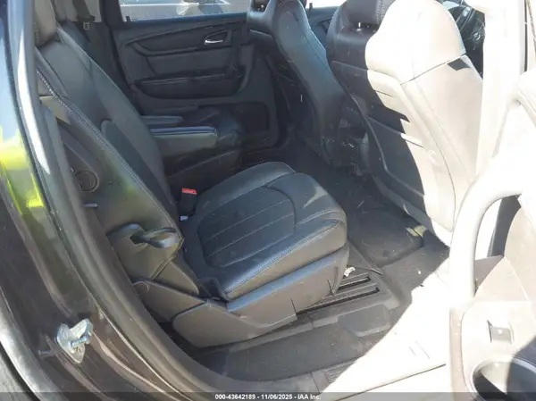1GNKVGKD1GJ165005 2016 CHEVROLET TRAVERSE - Image 8