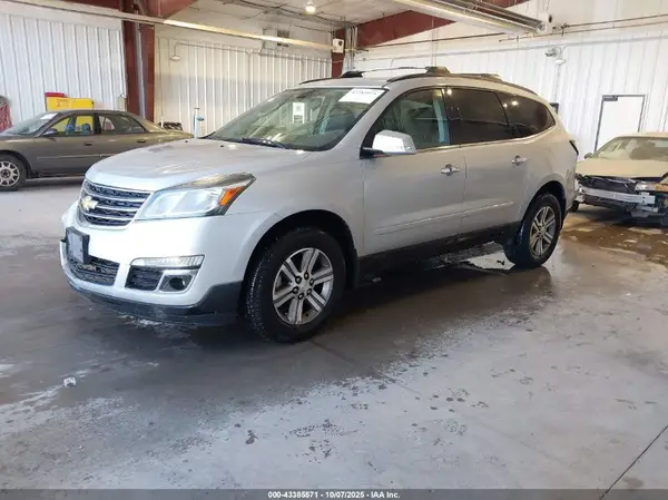 1GNKVGKD1GJ165571 2016 CHEVROLET TRAVERSE - Image 2