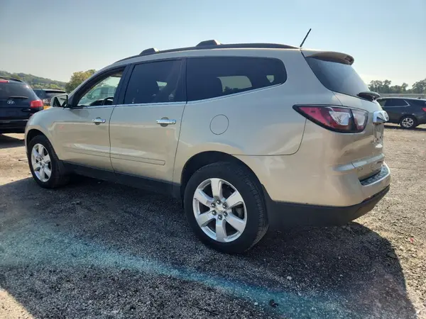 1GNKVGKD1GJ195055 2016 CHEVROLET TRAVERSE - Image 2