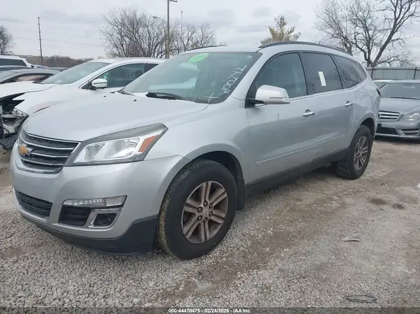 1GNKVGKD1GJ296113 2016 CHEVROLET TRAVERSE - Image 2
