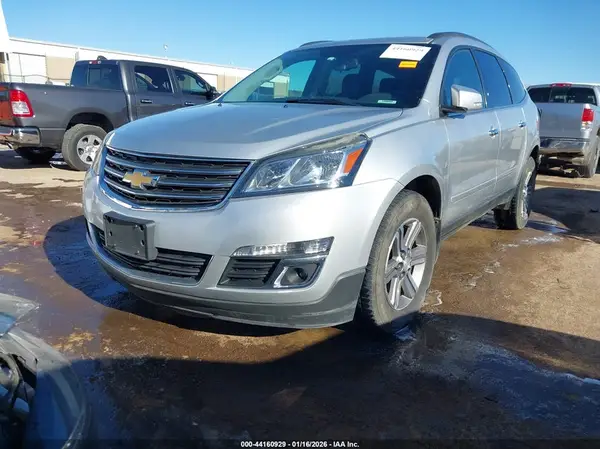 1GNKVGKD1GJ348260 2016 CHEVROLET TRAVERSE - Image 2