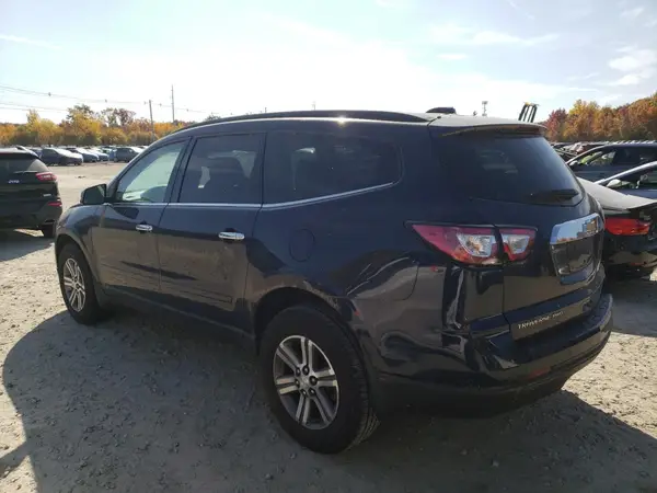 1GNKVGKD1HJ111575 2017 CHEVROLET TRAVERSE - Image 2