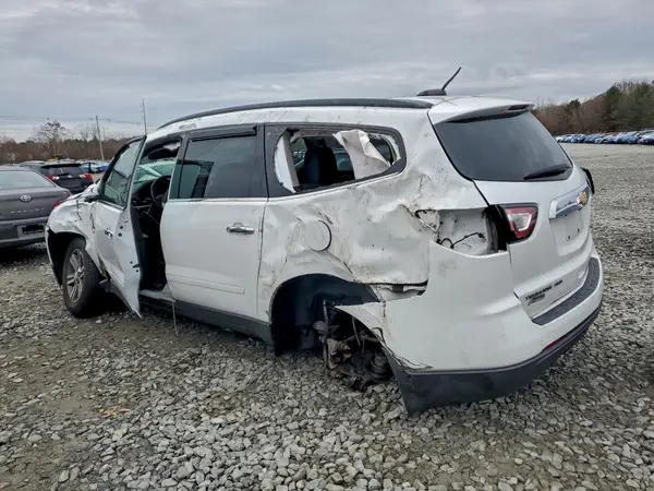 1GNKVGKD1HJ122737 2017 CHEVROLET TRAVERSE - Image 2