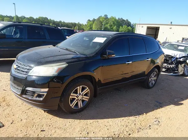 1GNKVGKD1HJ144334 2017 CHEVROLET TRAVERSE - Image 2