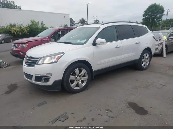 1GNKVGKD1HJ232106 2017 CHEVROLET TRAVERSE - Image 2