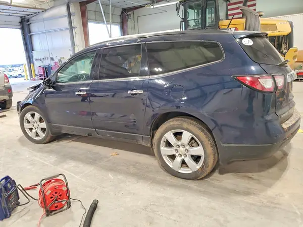 1GNKVGKD1HJ232333 2017 CHEVROLET TRAVERSE - Image 2