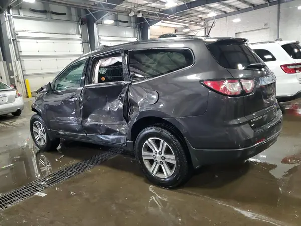 1GNKVGKD1HJ237354 2017 CHEVROLET TRAVERSE - Image 2