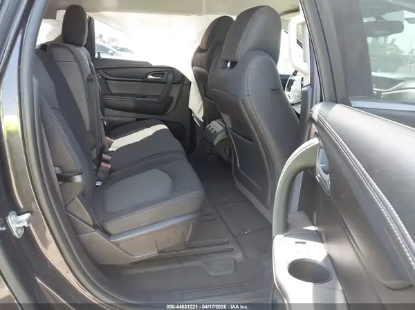 1GNKVGKD1HJ248712 2017 CHEVROLET TRAVERSE - Image 8