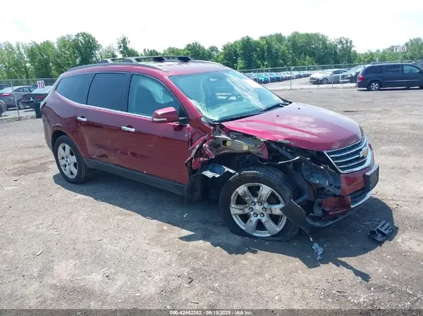 1GNKVGKD1HJ251917 2017 CHEVROLET TRAVERSE - Image 1