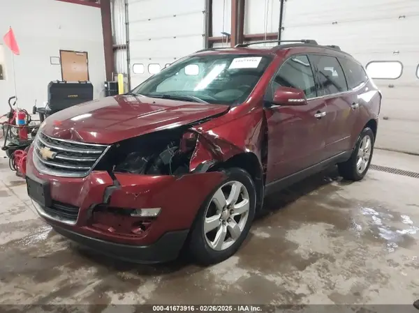 1GNKVGKD1HJ267597 2017 CHEVROLET TRAVERSE - Image 2