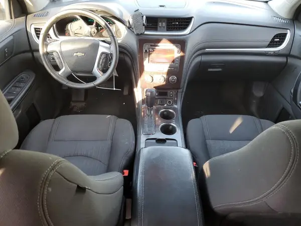 1GNKVGKD1HJ297358 2017 CHEVROLET TRAVERSE - Image 8