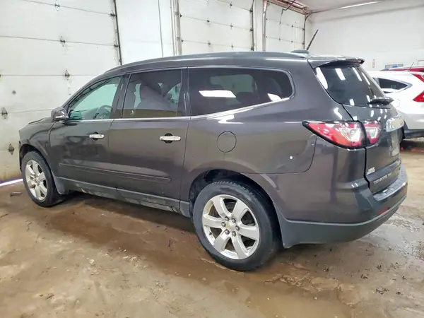 1GNKVGKD1HJ329886 2017 CHEVROLET TRAVERSE - Image 2