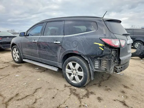 1GNKVGKD1HJ339530 2017 CHEVROLET TRAVERSE - Image 2