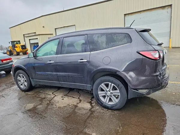 1GNKVGKD2GJ105038 2016 CHEVROLET TRAVERSE - Image 2