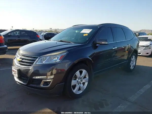 1GNKVGKD2GJ111048 2016 CHEVROLET TRAVERSE - Image 2
