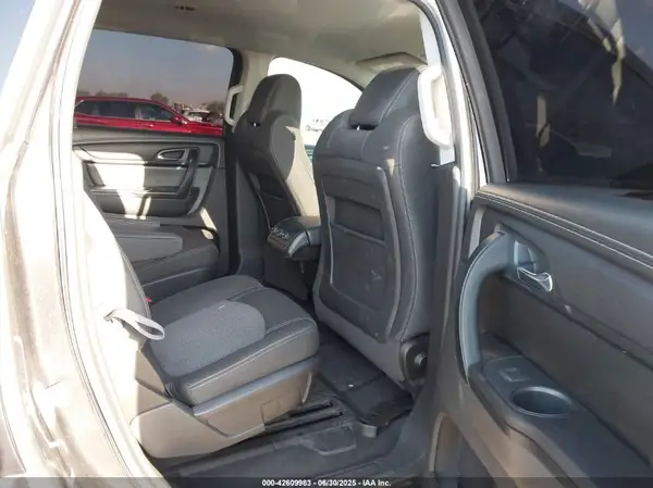 1GNKVGKD2GJ111048 2016 CHEVROLET TRAVERSE - Image 8