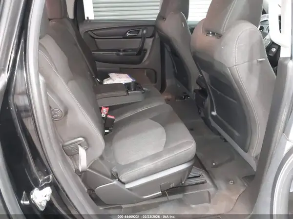 1GNKVGKD2HJ142432 2017 CHEVROLET TRAVERSE - Image 8