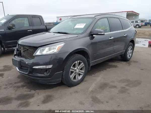 1GNKVGKD2HJ166181 2017 CHEVROLET TRAVERSE - Image 2