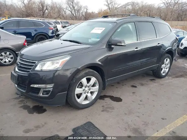 1GNKVGKD2HJ168884 2017 CHEVROLET TRAVERSE - Image 2