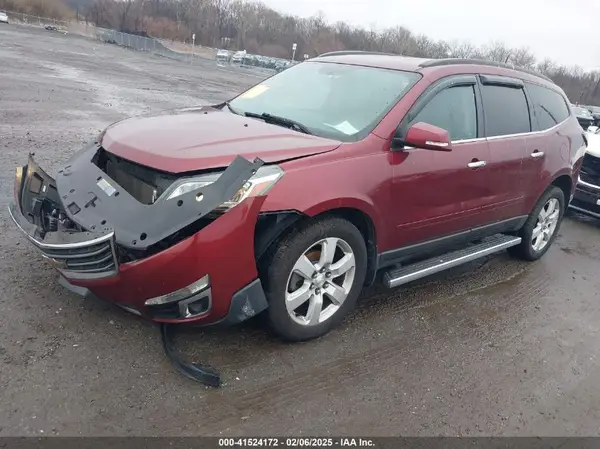 1GNKVGKD2HJ175379 2017 CHEVROLET TRAVERSE - Image 2