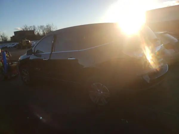 1GNKVGKD2HJ183997 2017 CHEVROLET TRAVERSE - Image 2