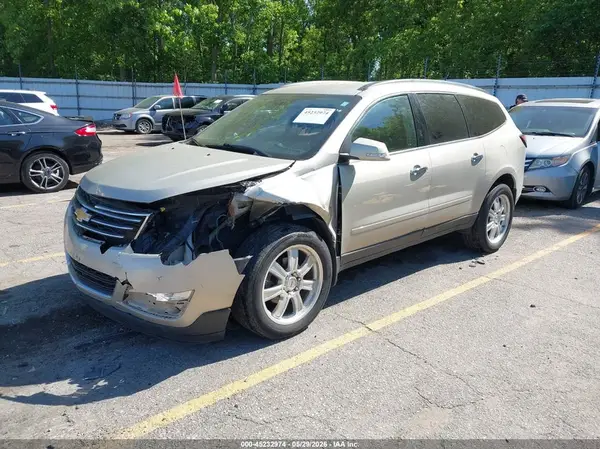 1GNKVGKD2HJ184146 2017 CHEVROLET TRAVERSE - Image 2