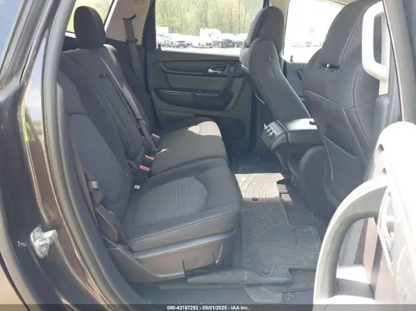 1GNKVGKD2HJ188343 2017 CHEVROLET TRAVERSE - Image 8